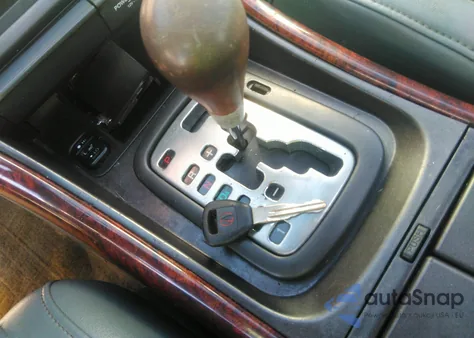 1999 Acura Tl 3.2 from USA, damaged, VIN 19UUA5642XA007141